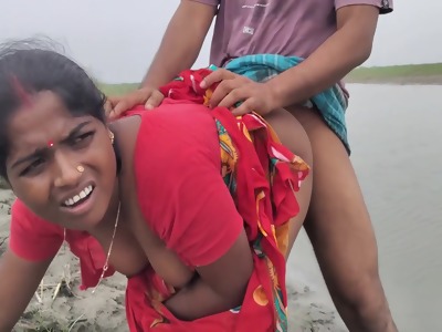 her Bangladeshi Bowdi With