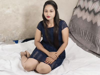 one Desi Indian College Girl